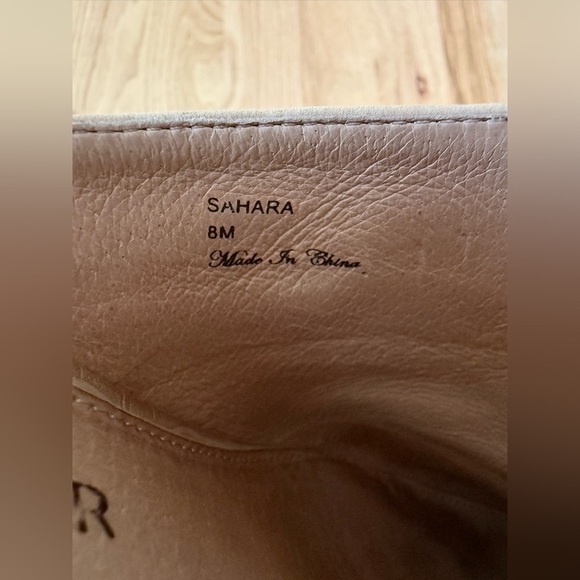 Donald Pliner Croc Effect Leather Sahara Slip On Clog Heel Cream Neutral Size 8 - Picture 5 of 14